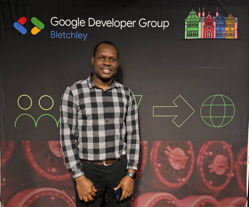 Olorunfemi Davis at DevFest Bletchley Park